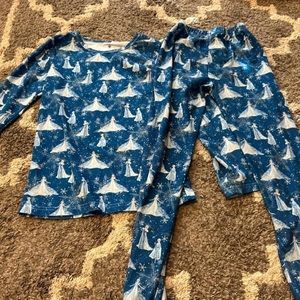 Girls size 10 Charlie’s project frozen pajama set